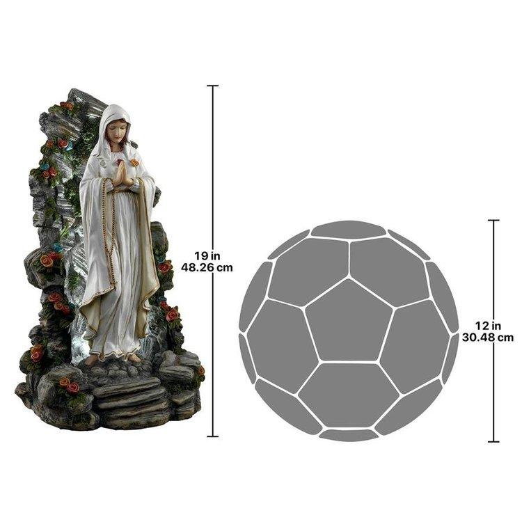 祝福された聖母マリア イルミネーションガーデン洞窟彫刻 祝福された聖母マリア イルミネーションガーデン洞窟彫刻