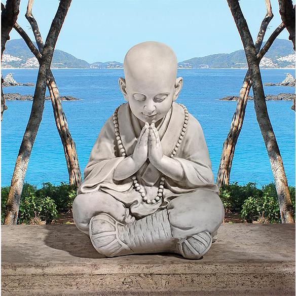 祈るベビーブッダ アジアン ガーデン彫刻 彫像/ 釈迦牟尼 ガーデニング
