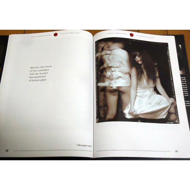洋書写真集【ジョン・サンテリネロス作品集/ フルーツ・オブ・シークレット・ゴッド/Fruit of the Secret God（輸入品）】の画像
