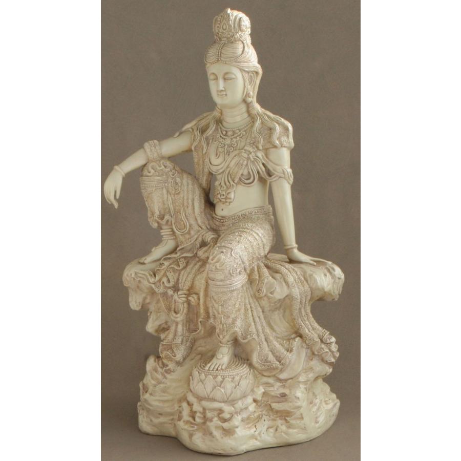 セール！即納！半跏思惟像の水月観音菩薩像 高さ約46cm 観音像彫刻