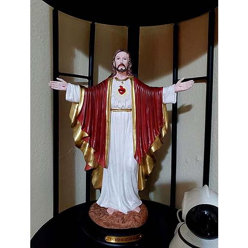 聖なるイエス・キリスト彫像 高さ 約30cm/ カトリック教会