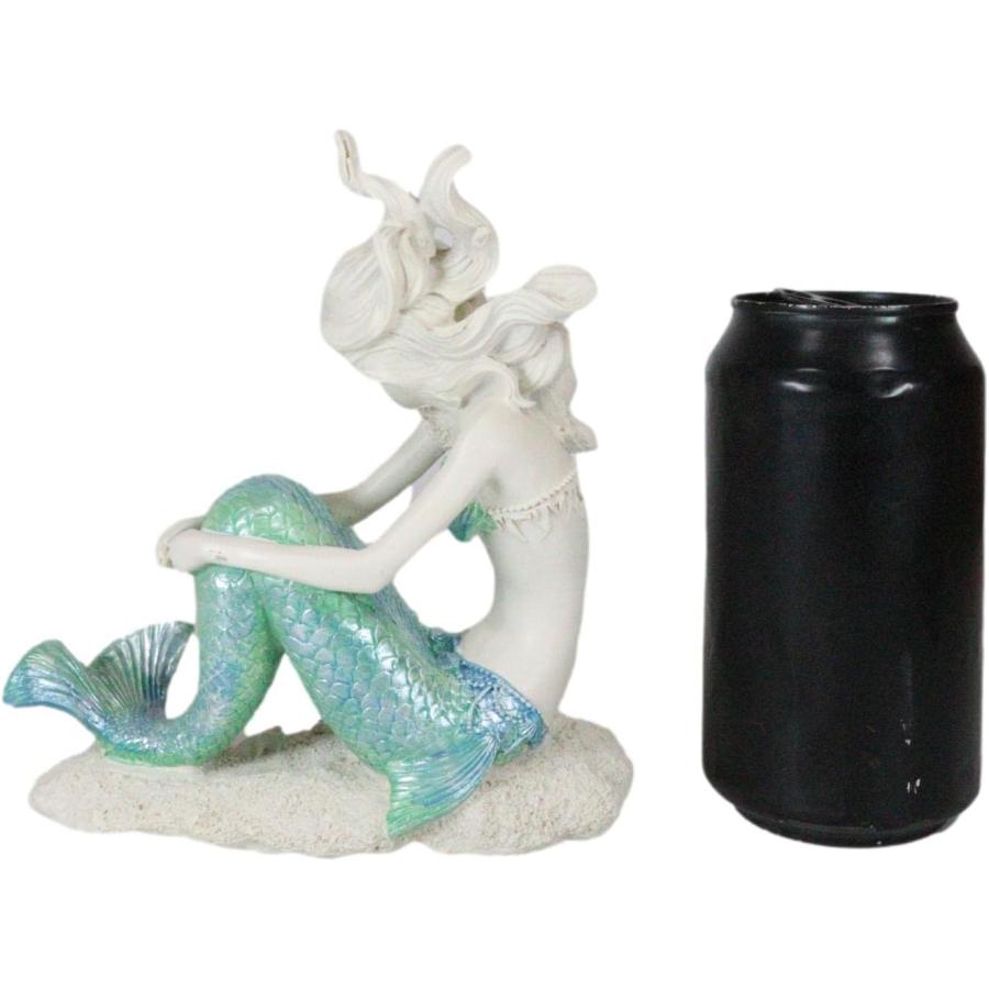 美しい海 アトランティスの女神 海の下海底で休むマーメイド（人魚姫