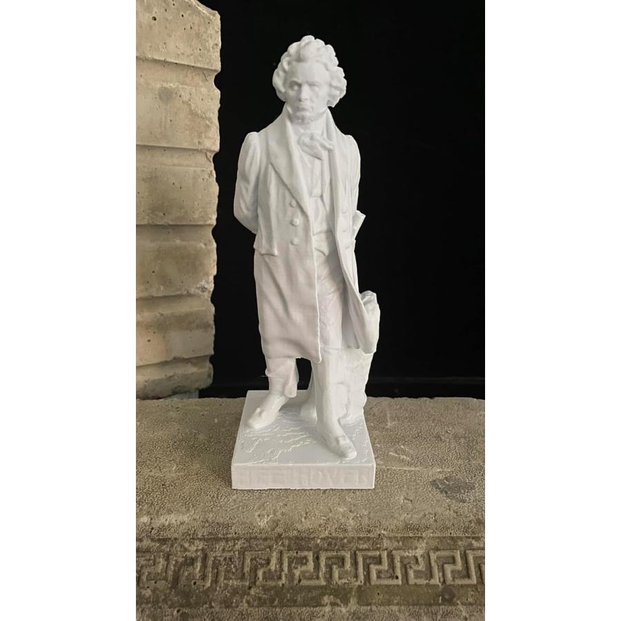 思索するベートーヴェン像ルートヴィヒヴァンベートーヴェン彫刻