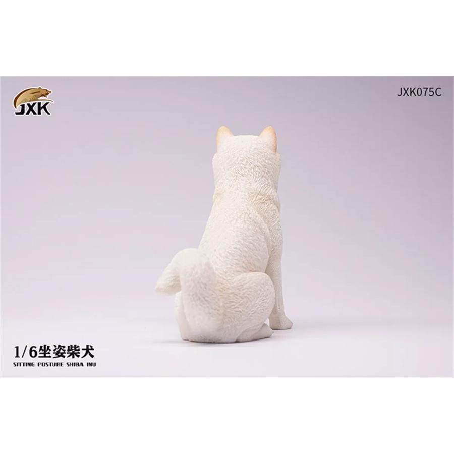 白い犬のフィギュア 置物 1/6サイズ 笑う柴犬 微笑みイヌ 白柴リアルフィギュア動物彫像置物