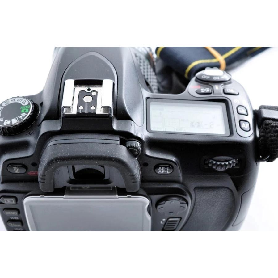 美品 Nikon D80 ボディ + ストラップ AF NIKKOR 35-70mm F/3.3-4.5