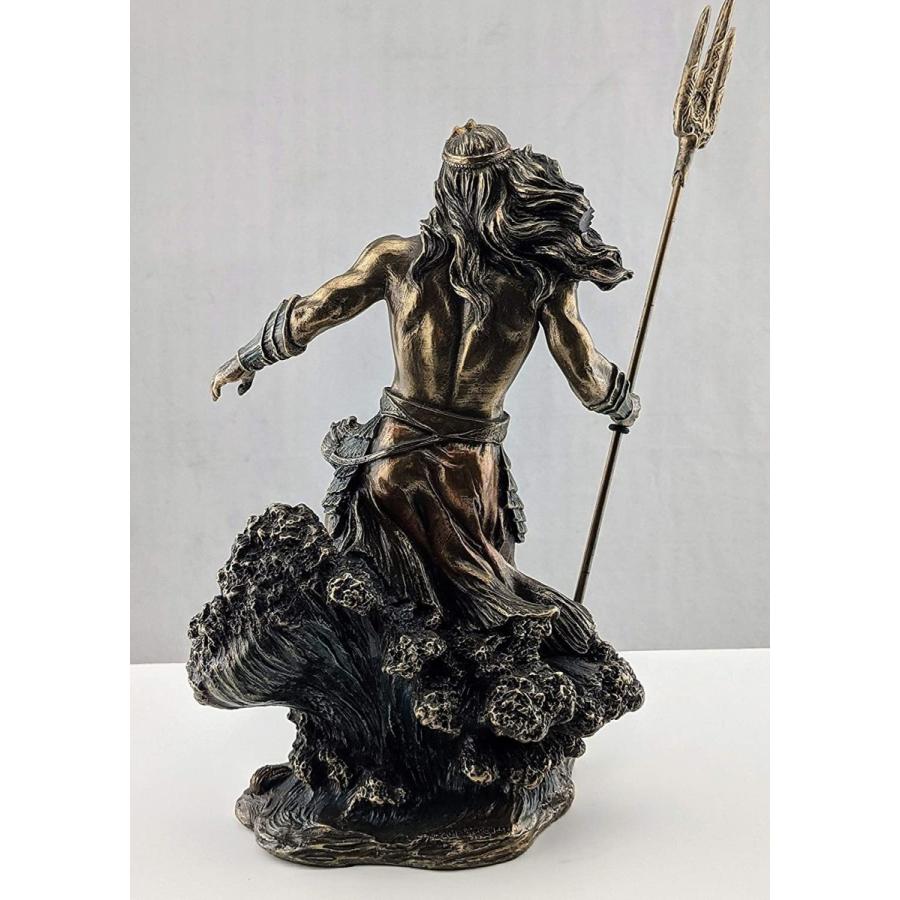 セール！即納！砕ける波の上に立つ古代ギリシャの神 ポセイドン彫像