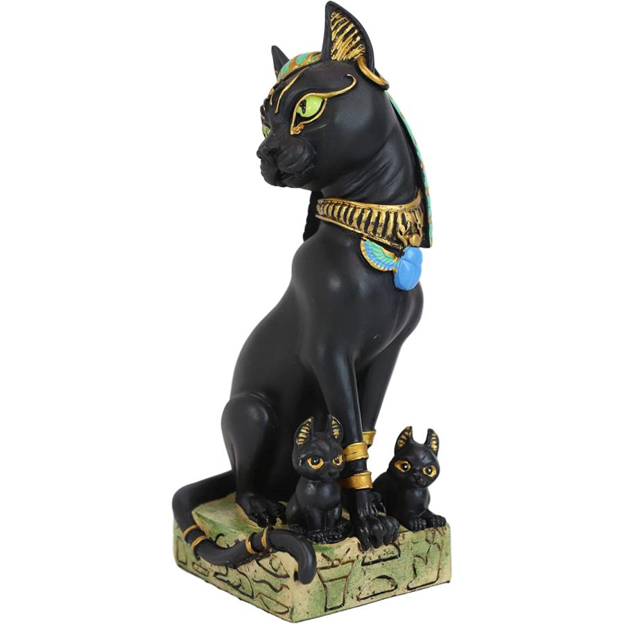 古代エジプトの女神、座っている猫のバステト神 母と子猫の彫像 古代エジプトの女神、座っている猫のバステト神 母と子猫の彫像
