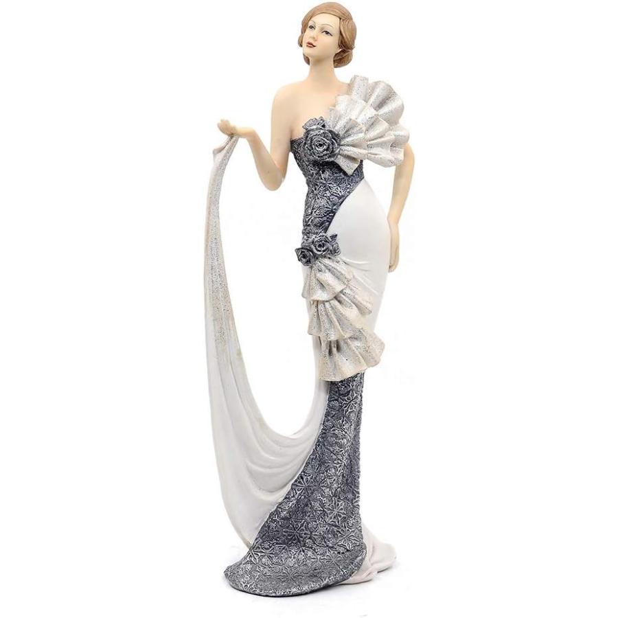 グラマラスエレガンス ビクトリア朝スタイル スカートの裾をたくし