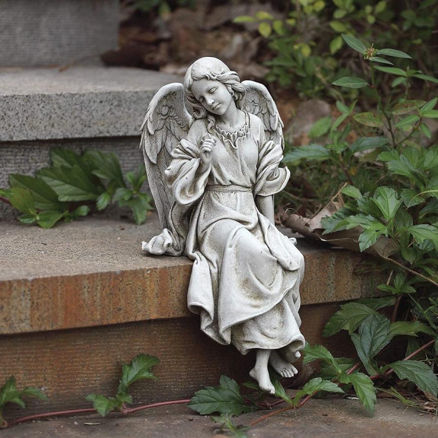 座って顔を左に向けて、見下ろしている天使 高さ 約30cm 彫像 彫刻