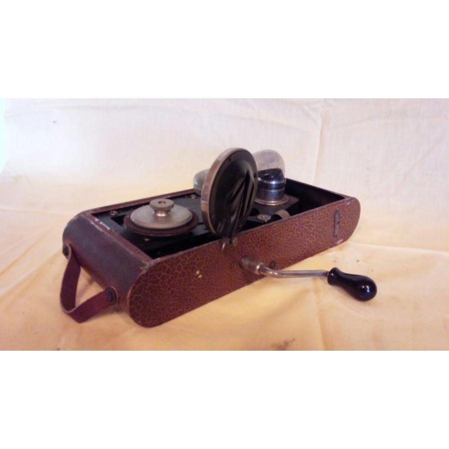 携帯型ＳＰ盤（７８回転レコード）用蓄音器（時代物骨董品・一点物）