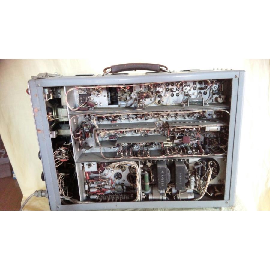 珍品。航空管制用無線機1963年製造真空管式（池藤航空無線機VAC-303型