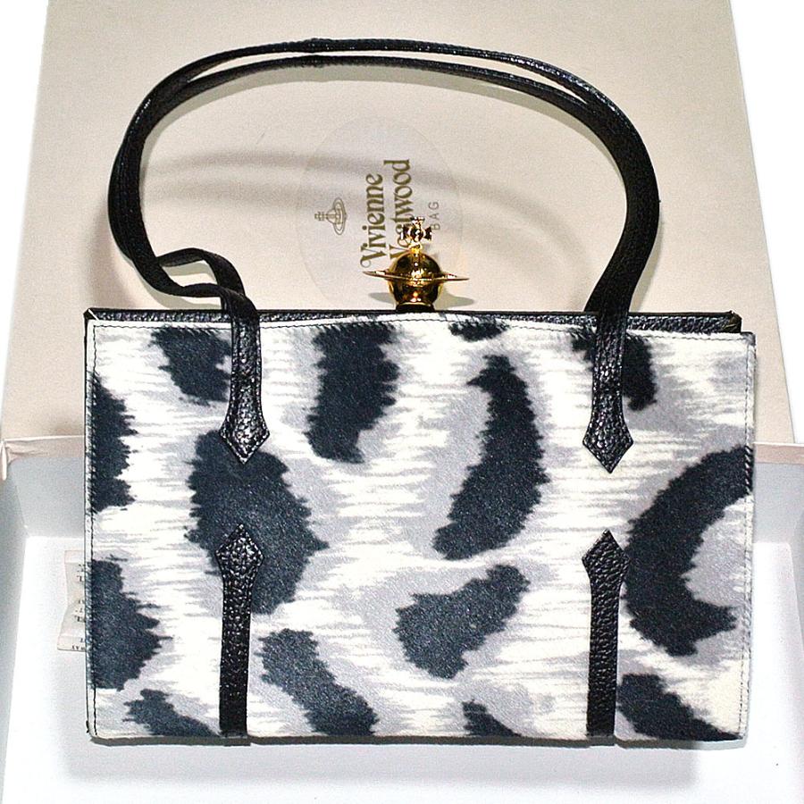 Vivienne Westwood（ヴィヴィアンウエストウッド） Vivienne Westwood