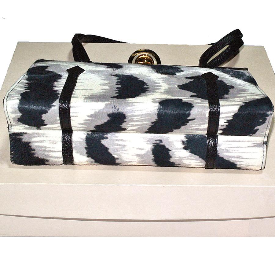 Vivienne Westwood（ヴィヴィアンウエストウッド） Vivienne Westwood