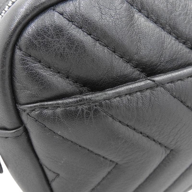 シャネル CHANEL シェブロン Vステッチ フリンジ チェーンショルダー ショルダーバッグ レザー ブラック A57617 25番台 中古 新入荷 CH1011 V Stitch シャネル CHANEL シェブロン Vステッチ フリンジ チェーン