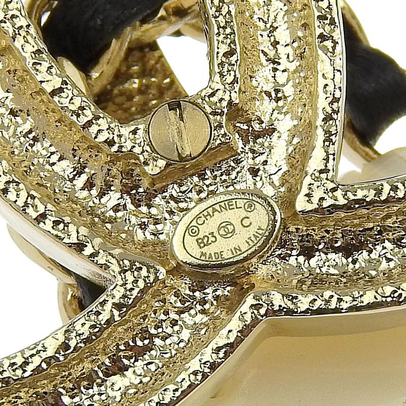 美品】CHANEL シャネル ブローチ バッグモチーフ ゴールド ヴィンテージ CHANEL（シャネル） バッグモチーフ ブローチ ココマーク 鞄 ライン