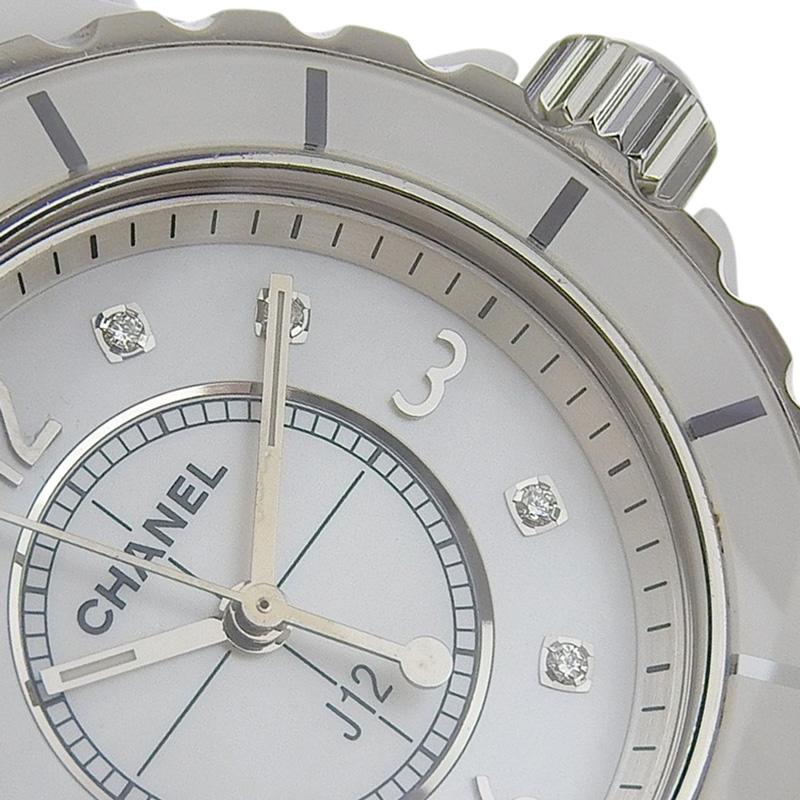 シャネル CHANEL J12 レディース クォーツ 腕時計 セラミック 8Pダイヤモンド ホワイトシェル文字盤 H2422 中古 新入荷 CH0848 J12 シャネル CHANEL レディース クォーツ 腕時計 セラミック/SS 8P