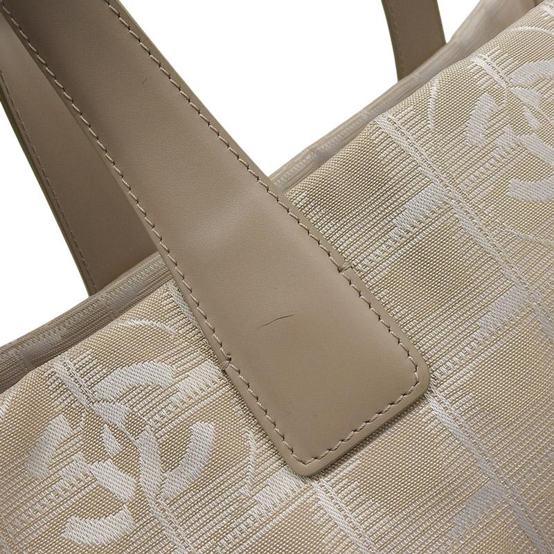 【中古】シャネル CHANEL ニュートラベルライントートMM シャネル(CHANEL)シャネル ニュートラベルライントートMM トートバッグ