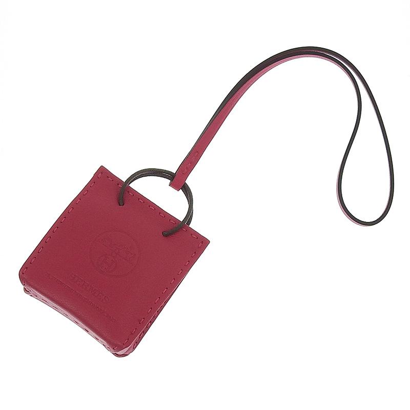 【美品】HERMES エルメス サックオランジュ ピンク キーホルダー チャーム HERMES（エルメス） サックオランジュ バッグチャーム レザー ピンク