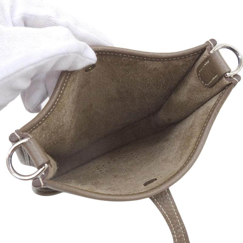 エルメス HERMES エヴリンTPM ショルダーバッグ トリヨンクレマンス エトゥープ C刻印 2018年 SV金具 中古 新入荷 HE0853 エヴリン エルメス HERMES エヴリンTPM ショルダーバッグ トリヨン