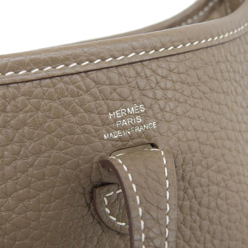 エルメス HERMES エヴリンTPM ショルダーバッグ トリヨンクレマンス エトゥープ C刻印 2018年 SV金具 中古 新入荷 HE0853 エヴリン エルメス HERMES エヴリンTPM ショルダーバッグ トリヨン