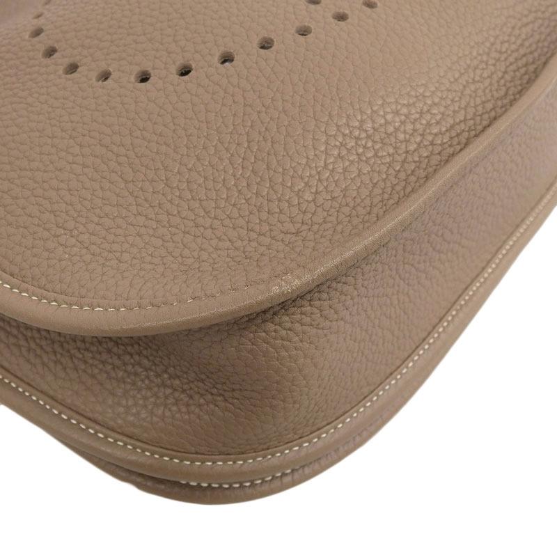 エルメス HERMES エヴリン3PM ショルダーバッグ トリヨンクレマンス エトゥープ □R刻印 2014年 SV金具 中古 新入荷 HE0854 エヴリン エルメス HERMES エヴリン3PM ショルダーバッグ トリヨン