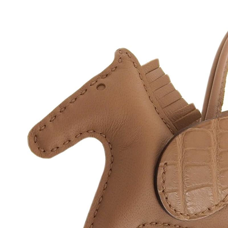 HERMES エルメス ペガサスPM アリゲーター クロコ チャイ アニョーミロ HERMES エルメス ロデオチャームMM ペガサス タッチ