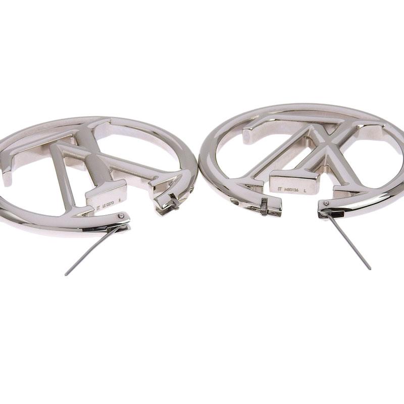 ヴィトンのピアス LOUIS VUITTON 超美品 ルイヴィトン ブックル LVイニシャル