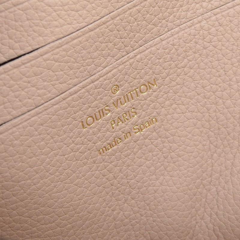 LOUIS VUITTON（ルイ・ヴィトン） ナノロックミー ショルダーバッグ