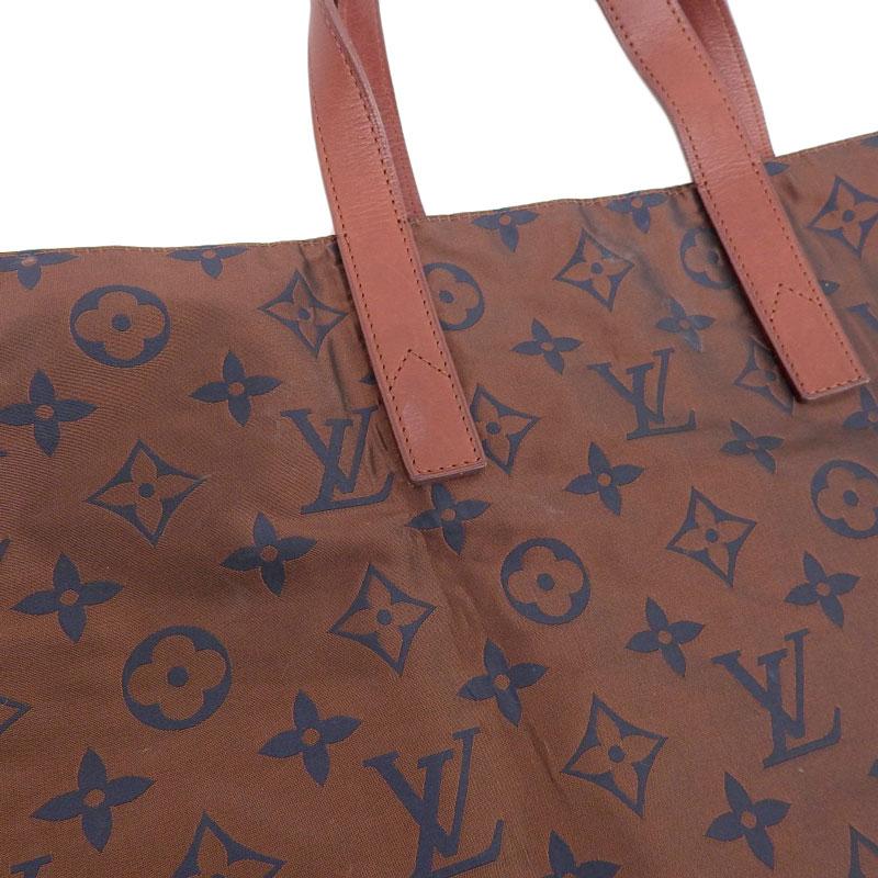 LOUIS VUITTON ルイヴィトン モノグラム カバ・エスカパード LOUIS VUITTON ルイヴィトン モノグラム カバ・エスカパード
