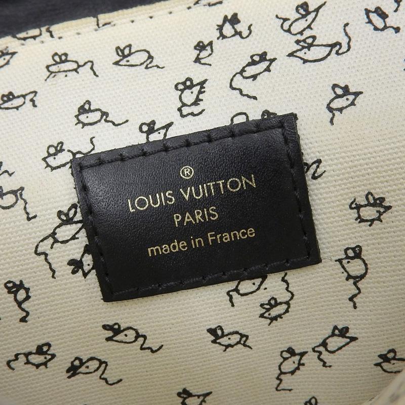 ルイヴィトン LOUIS VUITTON キャットグラム キャット ポシェット エピ レザー ブラック ホワイト オレンジ M52935 中古 新入荷 LV1744