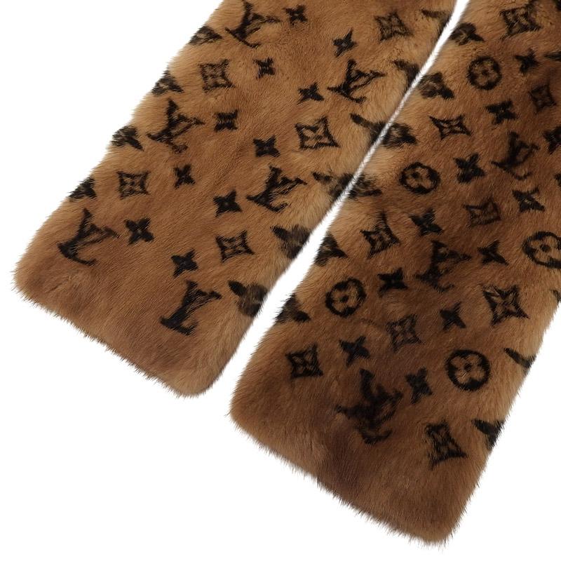 LOUIS VUITTON（ルイ・ヴィトン） モノグラム ミンク エシャルプ