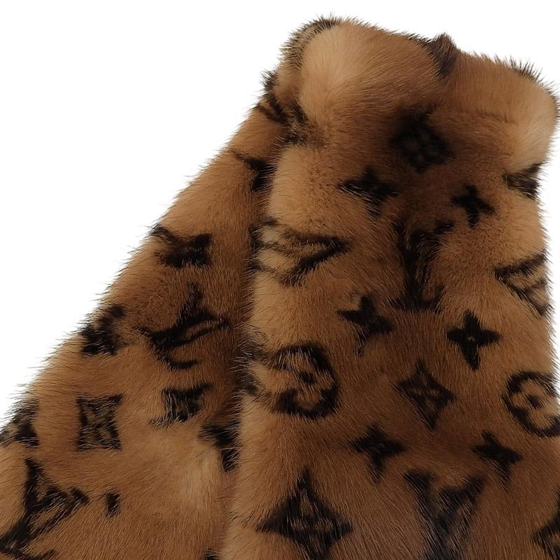 LOUIS VUITTON（ルイ・ヴィトン） モノグラム ミンク エシャルプ