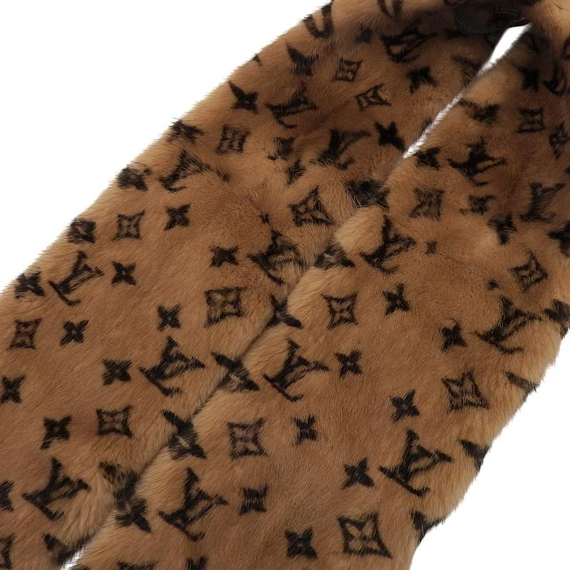 LOUIS VUITTON（ルイ・ヴィトン） モノグラム ミンク エシャルプ