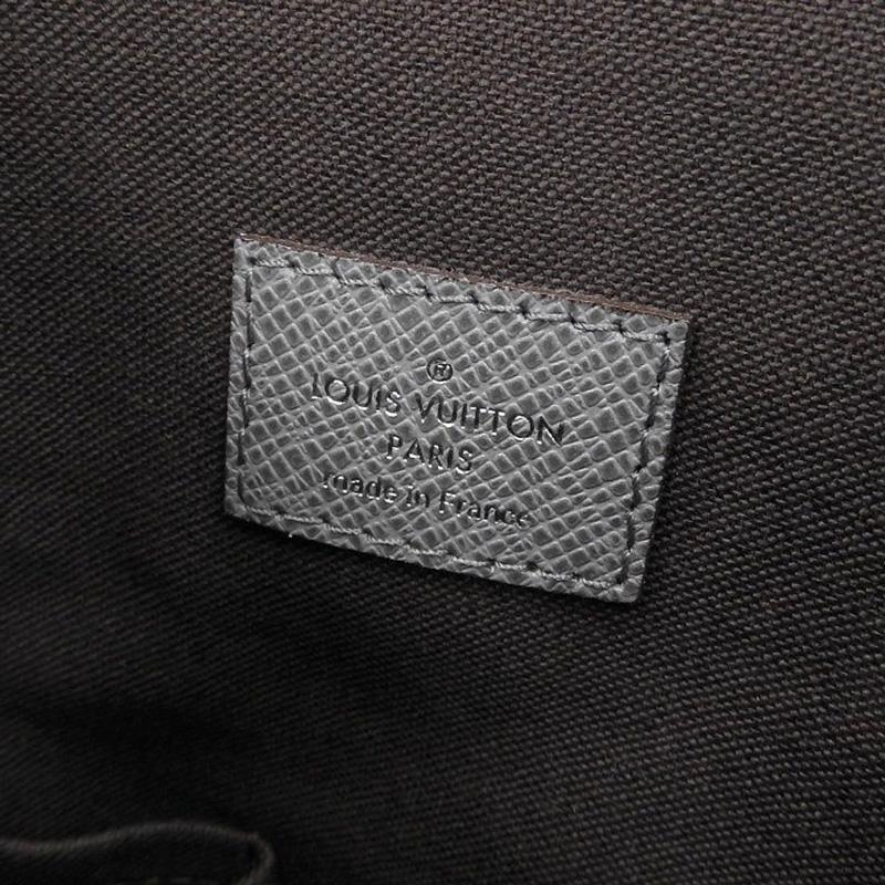 サシャ ルイヴィトン LOUIS VUITTON タイガ ショルダーバッグ グラシエ