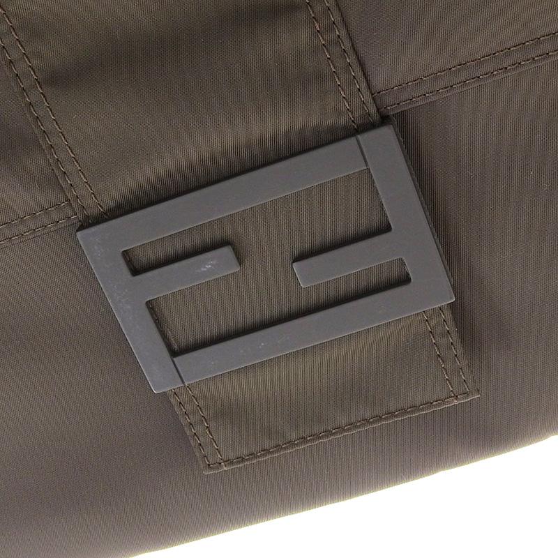 FENDI（フェンディ） バゲット メッセンジャーバッグ L ショルダー