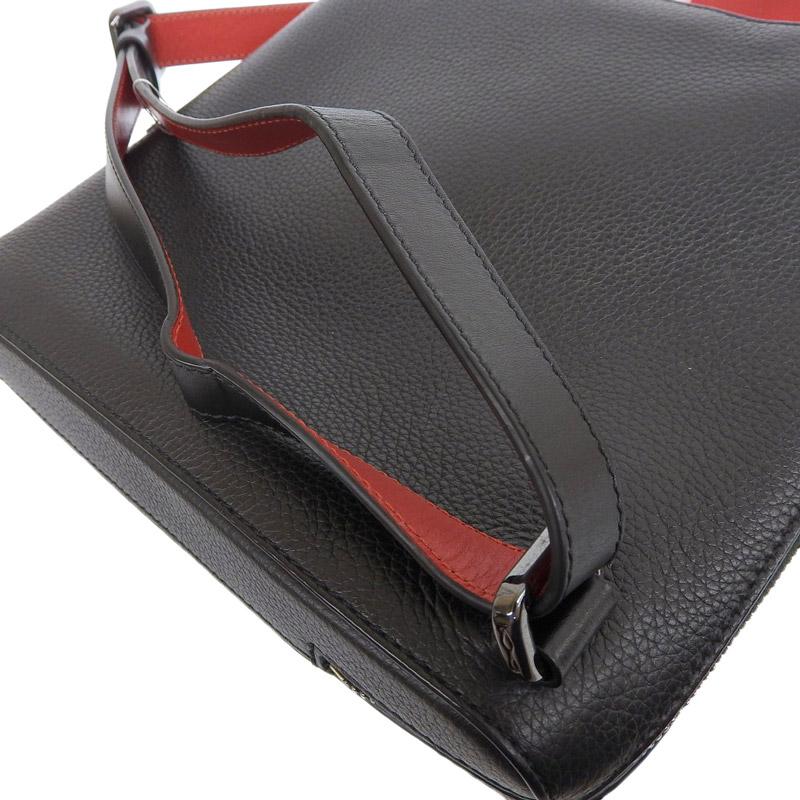 クリスチャンルブタン CHRISTIAN LOUBOUTIN ベンチレポーター ミディアム ショルダー スタッズ レザー 黒 3195034 中古 新入荷 OB1675 Benech Reporter クリスチャンルブタン CHRISTIAN LOUBOUTIN ベンチ
