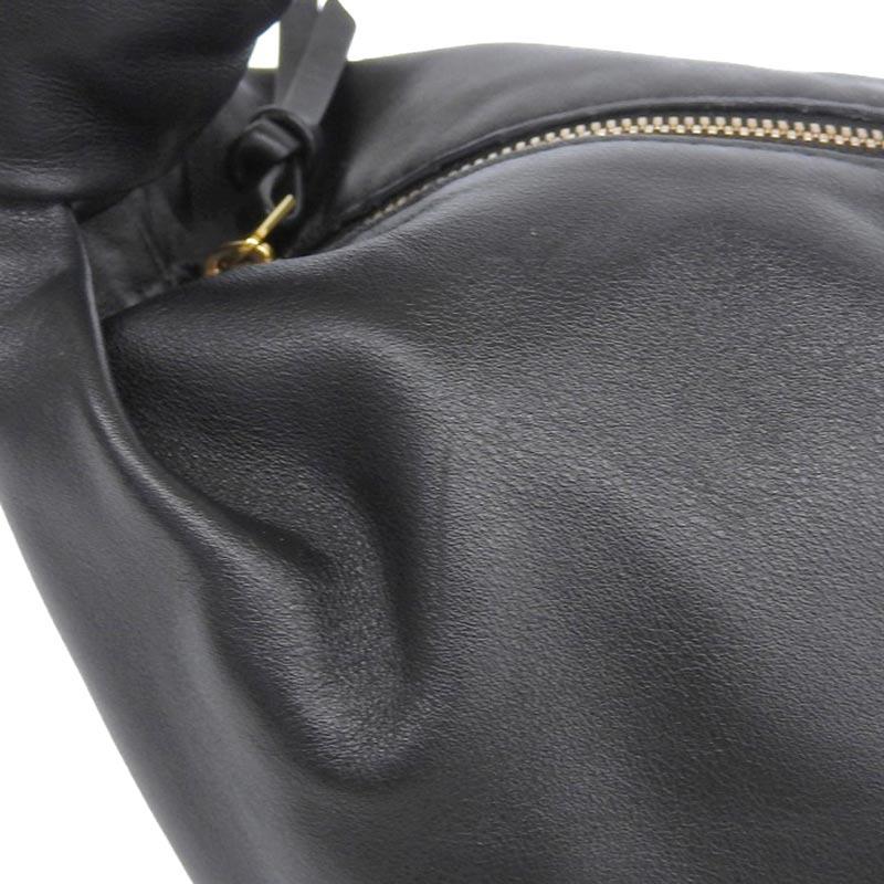 BOTTEGA VENETA（ボッテガ・ヴェネタ） ダブルノット ミニ