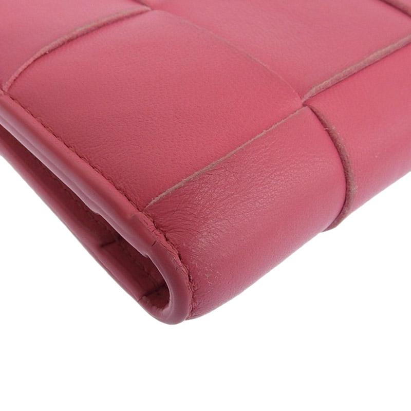 ボッテガヴェネタ BOTTEGA VENETA マキシイントレチャート カセット コンパクトウォレット レザー ピンク 750262 VCQC1 中古 新入荷 OB1929 CASSETTE（BOTTEGA VENETA） ボッテガヴェネタ BOTTEGA VENETA マキシ