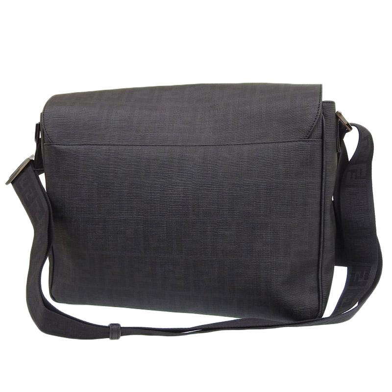 フェンディ FENDI ズッカ ショルダーバッグ メッセンジャーバッグ PVC ブラック グレー 7VA195 中古 新入荷 OB1965 FENDI（フェンディ） ズッカ ショルダーバッグ メッセンジャーバッグ