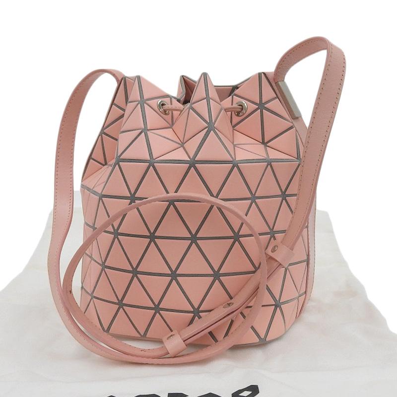 BAO ISSEY MIYAKE イッセイミヤケ バオバオ ショルダーバッグ レザー