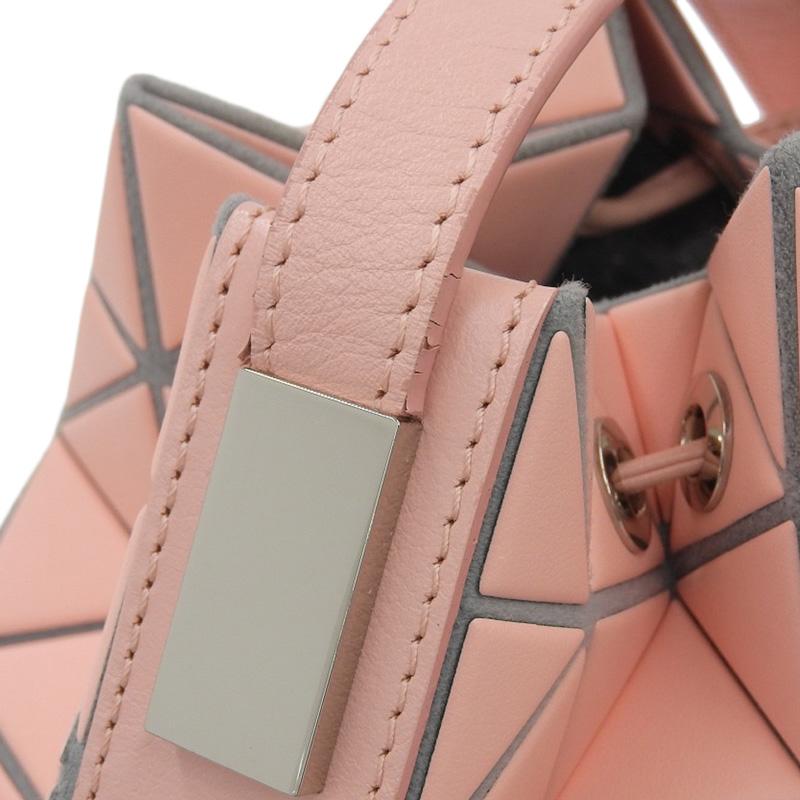 イッセイミヤケ ISSEY MIYAKE バオバオ ショルダーバッグ レザー ピンク 中古 新入荷 OB2103 BAO ISSEY MIYAKE イッセイミヤケ バオバオ ショルダーバッグ レザー