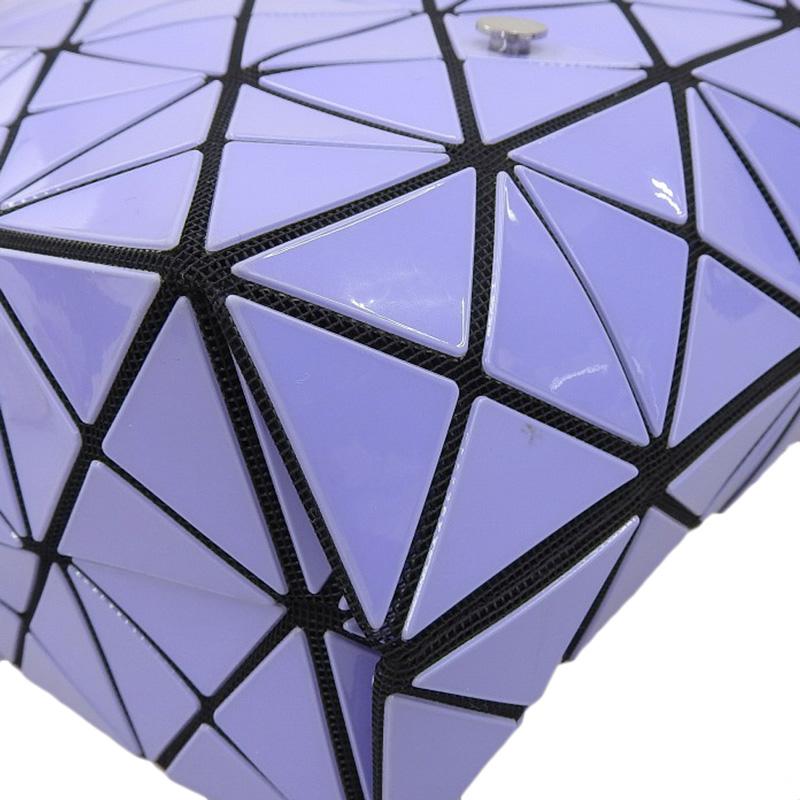 イッセイミヤケ ISSEY MIYAKE バオバオ ショルダーバッグ PVC パープル BB51-AG222 中古 新入荷 OB2149 BAO ISSEY MIYAKE イッセイミヤケ バオバオ ショルダーバッグ PVC