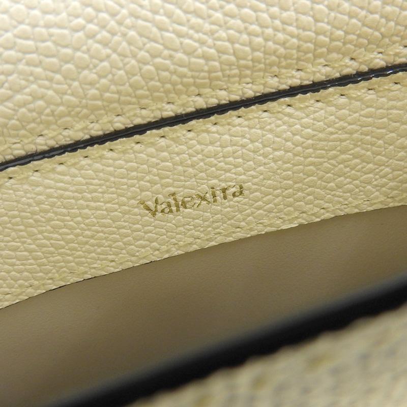 ヴァレクストラ Valextra スリムB トラッコリーナ ショルダーバッグ レザー アイボリー 中古 新入荷 OB2154 other - ヴァレクストラ Valextra スリムB トラッコリーナ ショルダー