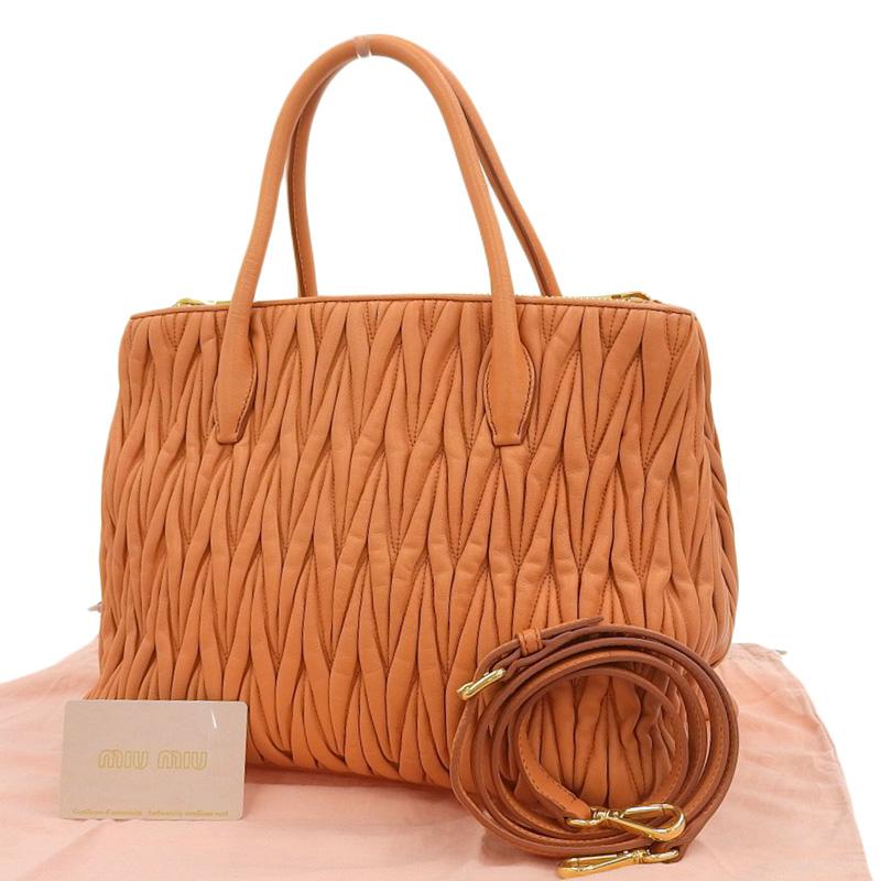 miu miu マテラッセ 2way ショルダー・ハンドバッグ（オレンジ） miu miu マテラッセ 2way ショルダー・ハンドバッグ（オレンジ）