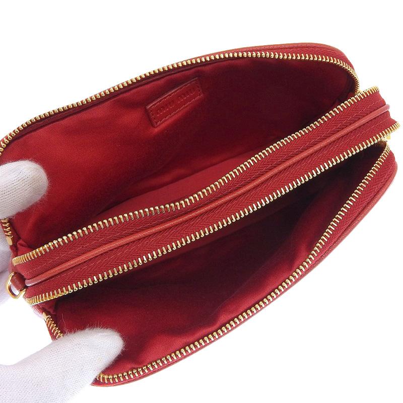 ミュウミュウ MIUMIU 2WAYバッグ ショルダーバッグ ポーチ レザー レッド 中古 新入荷 OB2300 miu miu（ミュウミュウ） MIUMIU 2WAYバッグ ショルダーバッグ ポーチ