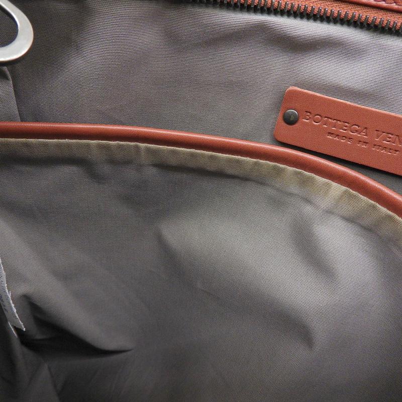 ボッテガヴェネタ BOTTEGA VENETA  イントレチャート ショルダーバッグ 斜め掛けショルダー レザー ブラウン 中古 新入荷 OB2329 BOTTEGA VENETA（ボッテガ・ヴェネタ） イントレチャート ショルダー