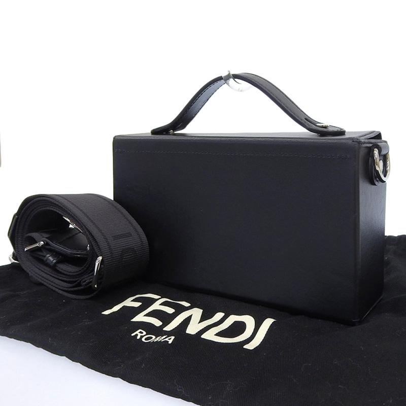 フェンディ FENDI ソフトトランク バゲット 2WAY ショルダーバッグ レザー ブラック マークジェイコブズコラボ 7VA565 中古 新入荷 OB2340 FENDI（フェンディ） ソフトトランク バゲット 2WAY ショルダーバッグ