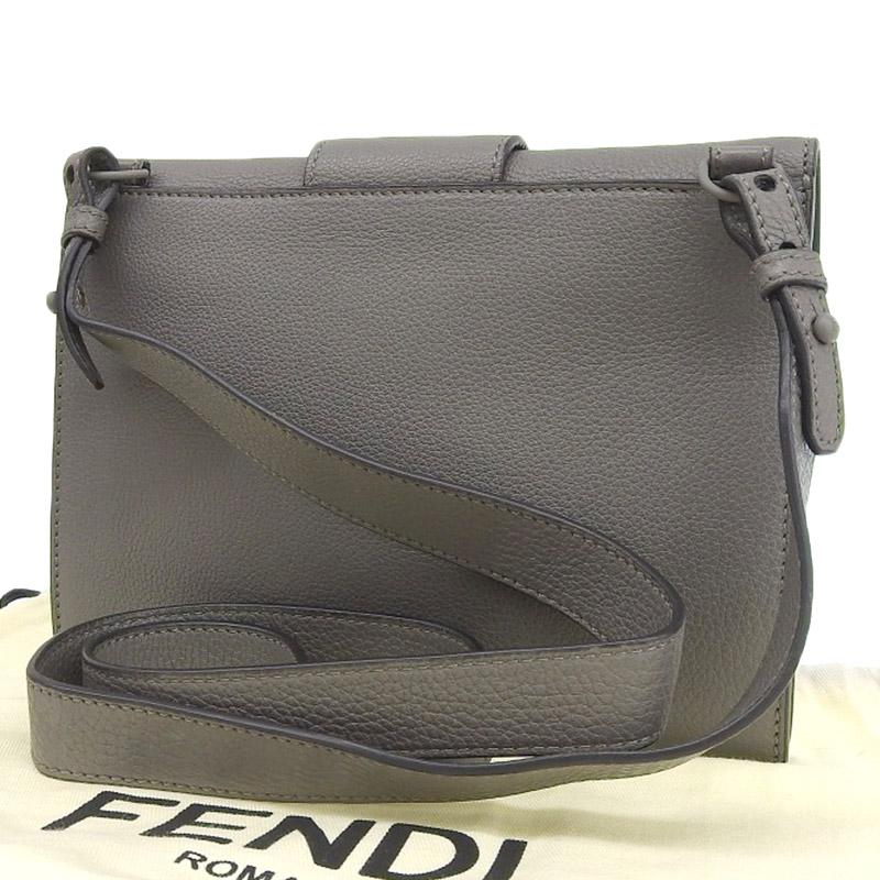 フェンディ FENDI フラットバケット ショルダーバッグ レザー グレー 7VA524 美品 新入荷 OB2352 FENDI（フェンディ） フラットバケット ショルダーバッグ レザー