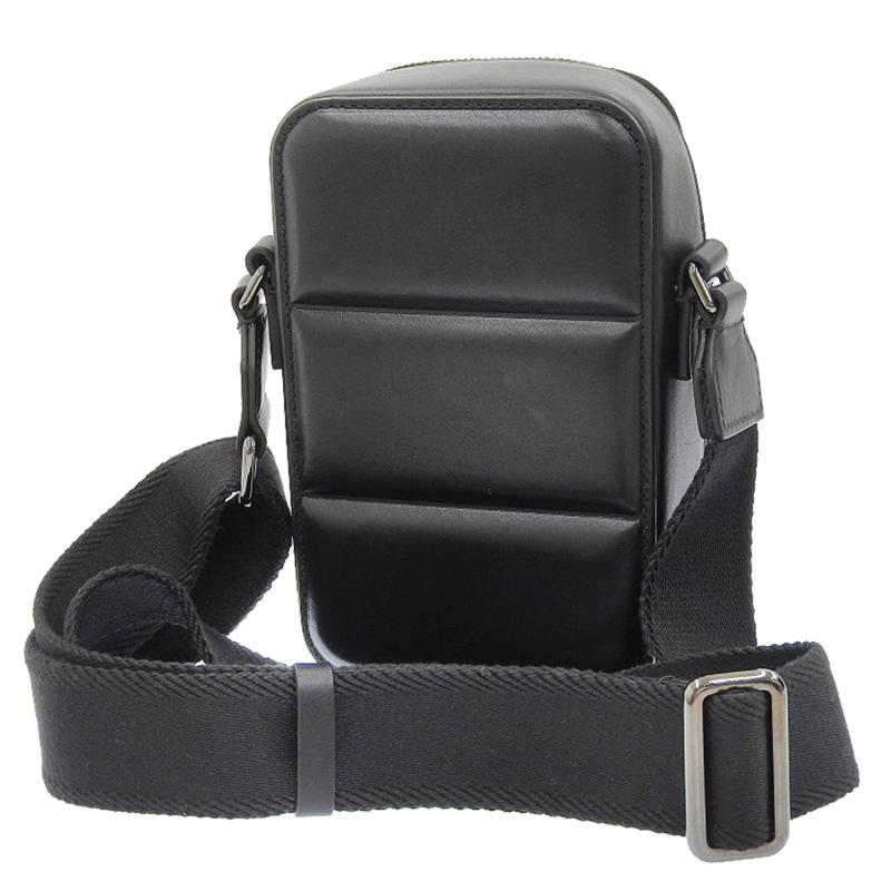 モンクレール MONCLER ショルダーバッグ クロスボディバッグ レザー ブラック 5L00002 M3492 中古 新入荷 OB2398 MONCLER（モンクレール） ショルダーバッグ クロスボディバッグ レザー