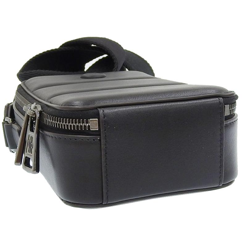 モンクレール MONCLER ショルダーバッグ クロスボディバッグ レザー ブラック 5L00002 M3492 中古 新入荷 OB2398 MONCLER（モンクレール） ショルダーバッグ クロスボディバッグ レザー